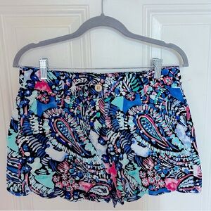 Crown & Ivy SHORTS - Vibrant Paisley